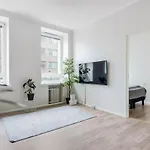 Wehost Bright And Central 1Br For Four Travellers